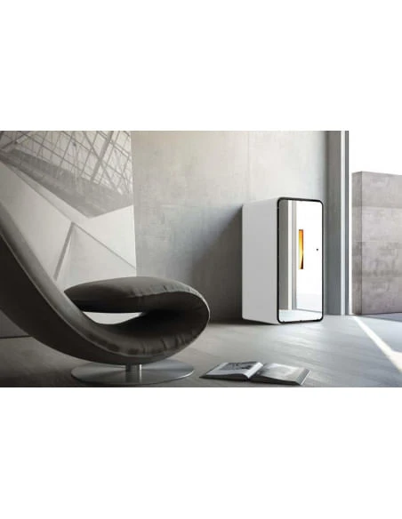 Stufa A Pellet 7 Kw Ventilata Anselmo Cola Ambra Lux Con Porta A Specchio Colore Bianco 4 Stufa A Pellet 7 Kw Ventilata Anselmo Cola Ambra Lux Con Porta A Specchio Colore Bianco - immagine 2